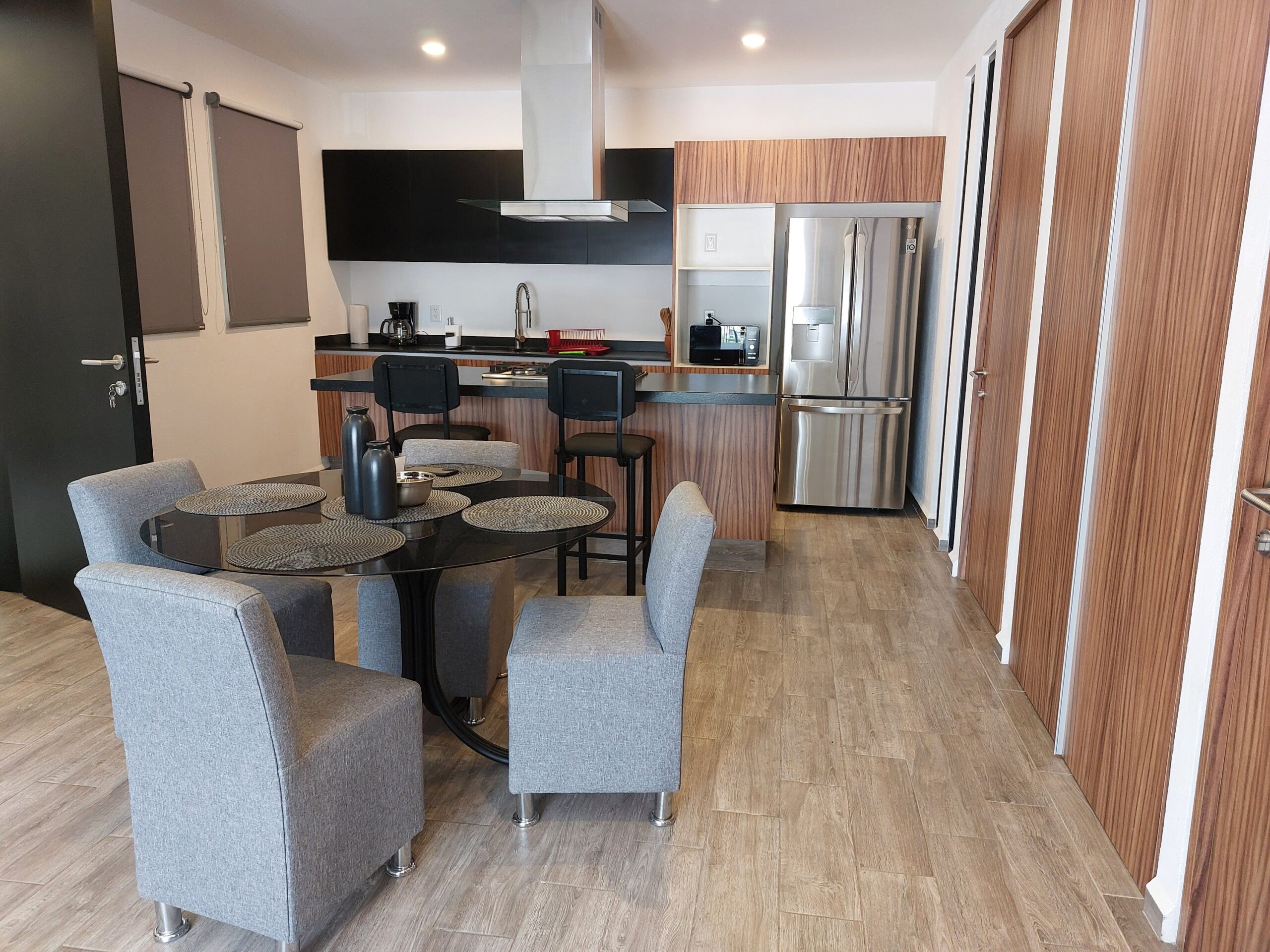Departamento tipo loft 70 m2 en Venta en Chapalita de Occidente. Nivel 6 - Image 2