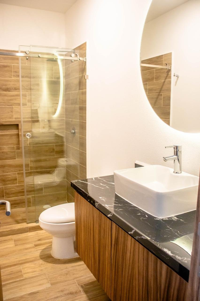 Penthouse en Venta, Chapalita de Occidente, vista Panorámica, Ubicación Privilegiada!. Amenidades: alberca, chapoteadero, asadores, área de juegos infantiles, salon de usos múltiples, es un desarrollo Pet Friendly - Image 5