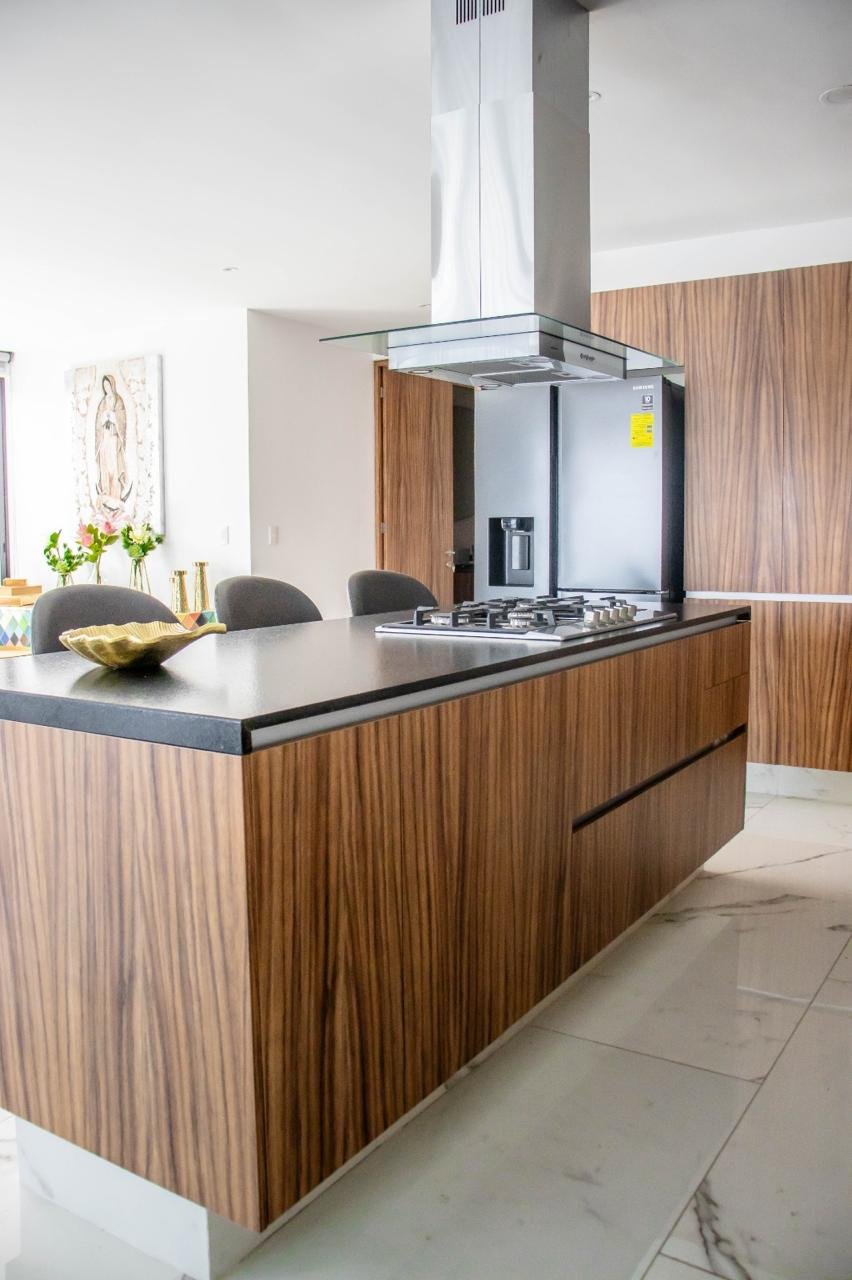 Penthouse en Venta, Chapalita de Occidente, vista Panorámica, Ubicación Privilegiada!. Amenidades: alberca, chapoteadero, asadores, área de juegos infantiles, salon de usos múltiples, es un desarrollo Pet Friendly - Image 14