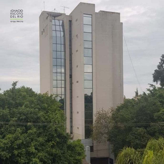Proyecto y construcción de edificio "Torreblanca". Zapopan, Jalisco.