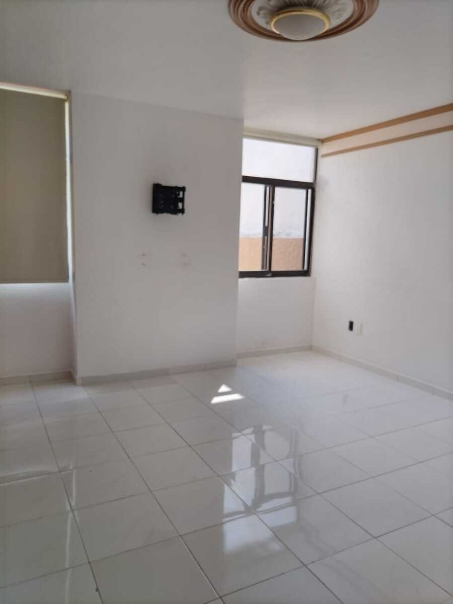 Venta Casa en Jardines Universidad - Image 7